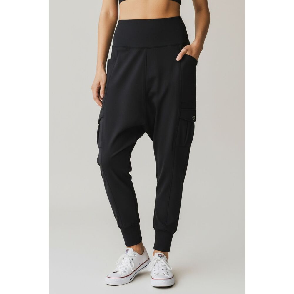 Halara - High Waisted Cargo Harem Joggers - XS - NWT